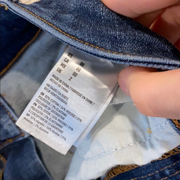 American Eagle High-Rise Jean Shorts - Picture 4 of 4